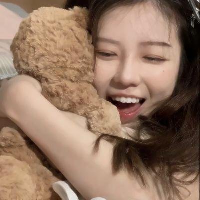 孤独的妻子封面